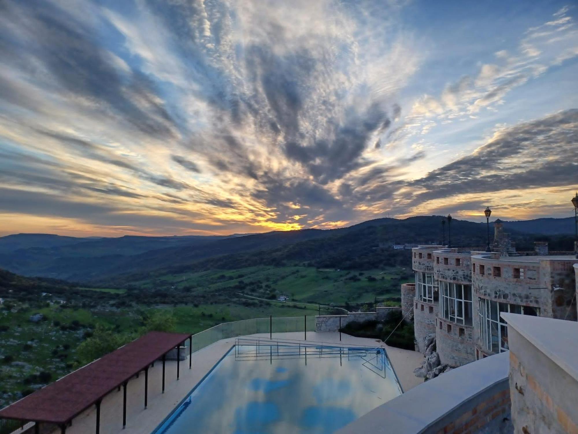 Готель Vyve Grazalema At Екстер'єр фото